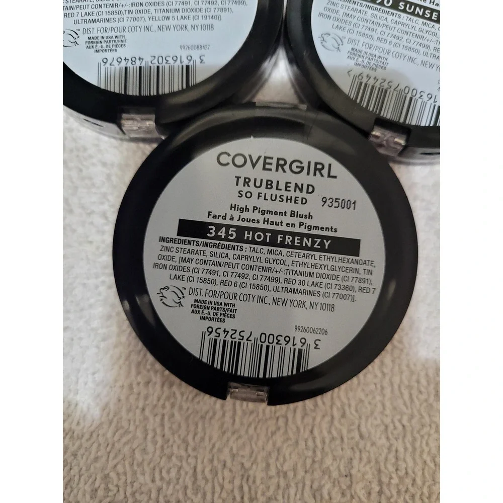 Covergirl‎ TruBlend So Flushed Women 9.5g Multi New Blush Bronzer 3pc Bundle
